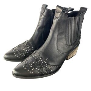 Matisse Amuse Society Back Stage Western Ankle Booties Womens 6M Black Studded